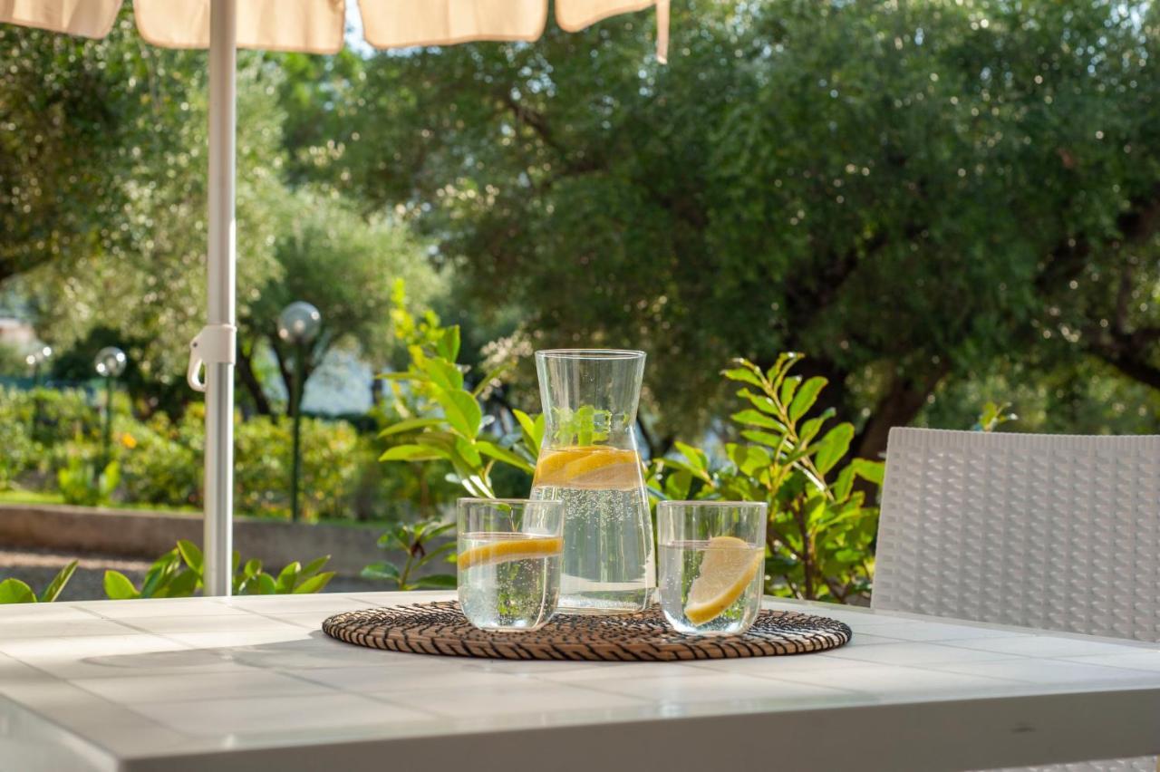 Casa Palinuro Vacanze Fronte Spiaggia Buitenkant foto